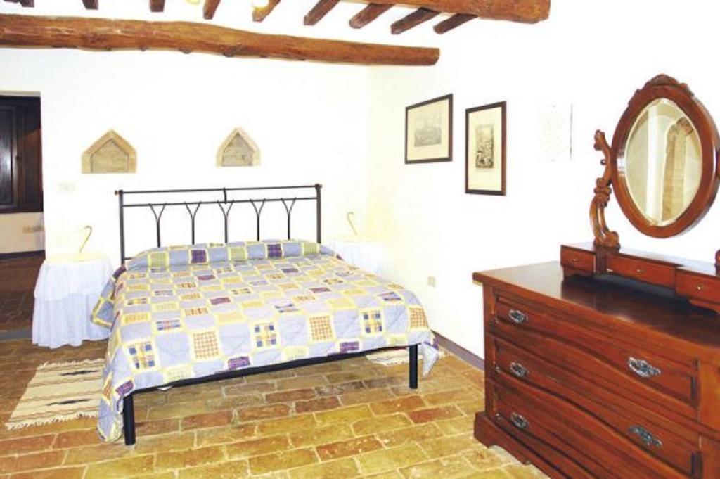 Podere Il Vecchio Mulino Σαν Τζιμινιάνο Δωμάτιο φωτογραφία