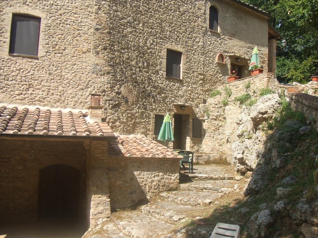 Podere Il Vecchio Mulino Σαν Τζιμινιάνο Δωμάτιο φωτογραφία