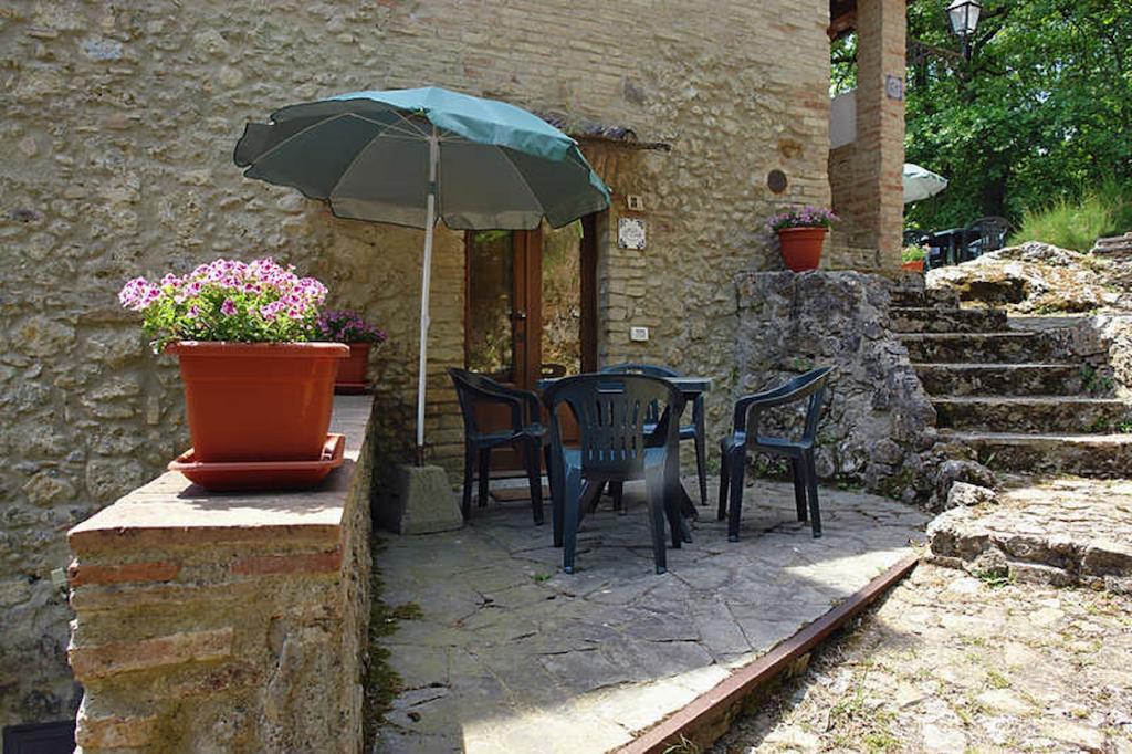 Podere Il Vecchio Mulino Σαν Τζιμινιάνο Δωμάτιο φωτογραφία