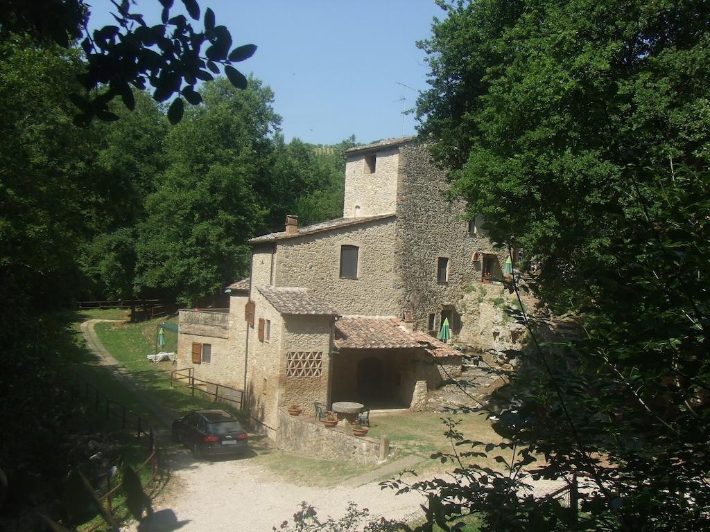 Podere Il Vecchio Mulino Σαν Τζιμινιάνο Εξωτερικό φωτογραφία